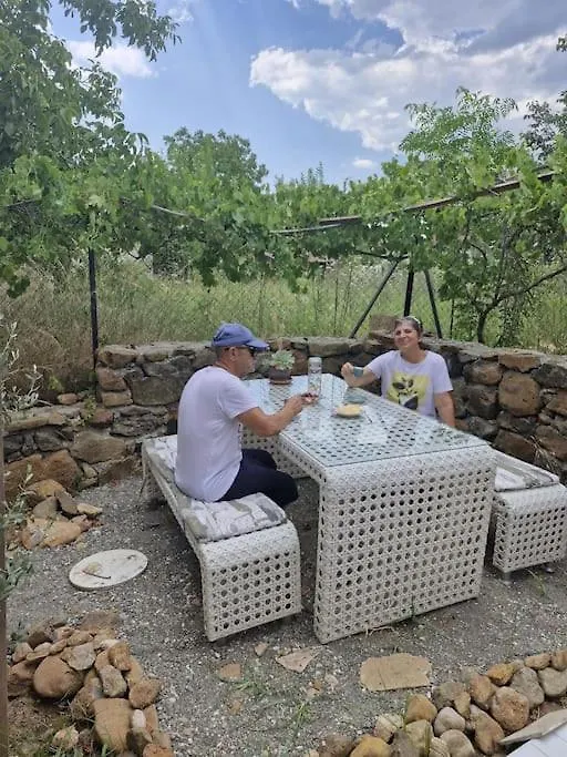 Yuvarlak Cay Yaninda Huzur Ve Doga Evi Beyobasi